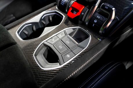 Lamborghini Urus V8 PERFORMANTE. FULL PPF. PANORAMIC ROOF. HEATED, COOLED & MASSAGE SEATS. 44