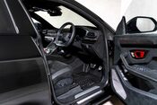 Lamborghini Urus V8 PERFORMANTE. FULL PPF. PANORAMIC ROOF. HEATED, COOLED & MASSAGE SEATS. 11