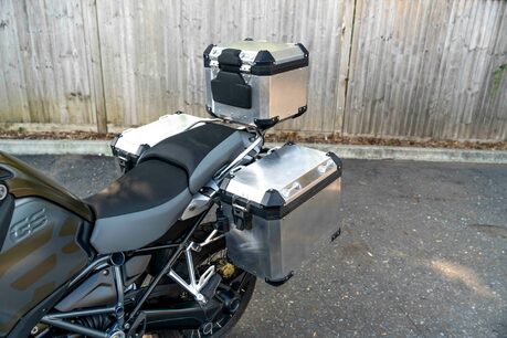 BMW R1250 GS ADV EXCLUSIVE TE. LOW MILES. FULL BMSH. FACTORY LUGGAGE SET. DYNAMIC PACK. 9