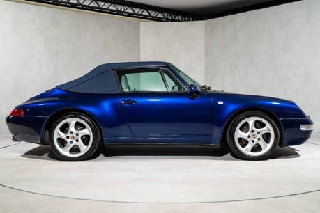 Porsche 911 CARRERA. SUPERB EXAMPLE. TIPTRONIC. SPORTS SEATS. 8