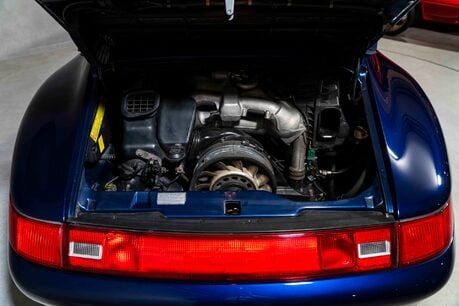 Porsche 911 CARRERA. SUPERB EXAMPLE. TIPTRONIC. SPORTS SEATS. 47