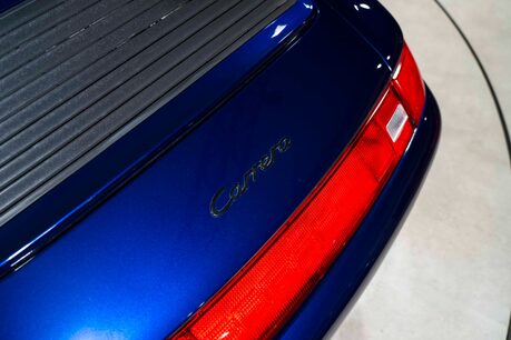 Porsche 911 CARRERA. SUPERB EXAMPLE. TIPTRONIC. SPORTS SEATS. 45