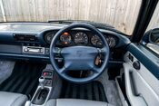Porsche 911 CARRERA. SUPERB EXAMPLE. TIPTRONIC. SPORTS SEATS. 10