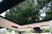 Land Rover Range Rover HSE. DEPLOYABLE SIDE STEPS. SHADOW PACK. PANO ROOF. HEATED & COOLED SEATS. 22
