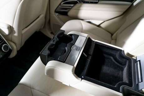 Land Rover Range Rover HSE. NOW SOLD. SIMILAR REQUIRED. PLEASE CALL 01903 254800. 50
