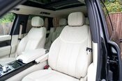 Land Rover Range Rover HSE. DEPLOYABLE SIDE STEPS. SHADOW PACK. PANO ROOF. HEATED & COOLED SEATS. 7