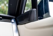 Land Rover Range Rover HSE. DEPLOYABLE SIDE STEPS. SHADOW PACK. PANO ROOF. HEATED & COOLED SEATS. 21