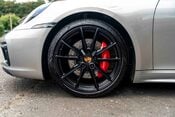 Porsche 911 TARGA 4S. SPORTS CHRONO. SPORTS EXHAUST. BOSE. HEATED STEERING WHEEL. 6