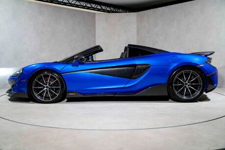 McLaren 600LT SPIDER. FULL MSH. WARRANTY. CARBON FIBRE EXT PACK. CERAMIC BRAKES. LIFT 8