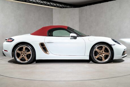 Porsche 718 BOXSTER 25 YEARS PDK. MASSIVE SPEC. SPORTS CHRONO. BOSE. HEATED SEATS. 10