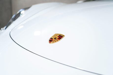Porsche 718 BOXSTER 25 YEARS PDK. MASSIVE SPEC. SPORTS CHRONO. BOSE. HEATED SEATS. 26