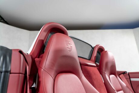 Porsche 718 BOXSTER 25 YEARS PDK. MASSIVE SPEC. SPORTS CHRONO. BOSE. HEATED SEATS. 20