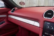 Porsche 718 BOXSTER 25 YEARS PDK. MASSIVE SPEC. SPORTS CHRONO. BOSE. HEATED SEATS. 18