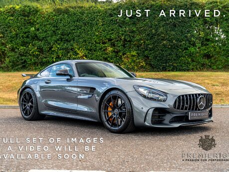 Mercedes-Benz AMG GT R PREMIUM. CARBON PACKS 1 & 2. CARBON INTERIOR PACK. CARBON CERAMICS BRAKES.
