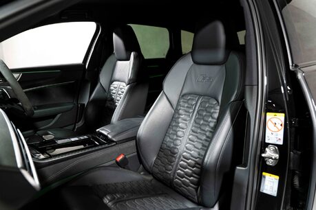 Audi RS6 AVANT TFSI QUATTRO CARBON BLACK. FULL ASH. BLACK PACKAGE PLUS. RS PACKAGE. 17