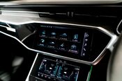 Audi RS6 AVANT TFSI QUATTRO CARBON BLACK. FULL ASH. BLACK PACKAGE PLUS. RS PACKAGE. 31