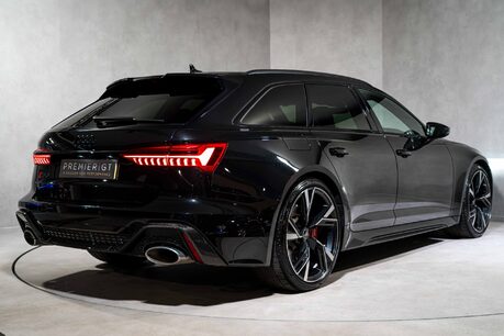 Audi RS6 AVANT TFSI QUATTRO CARBON BLACK. FULL ASH. BLACK PACKAGE PLUS. RS PACKAGE. 4