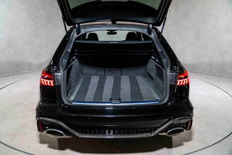 Audi RS6 AVANT TFSI QUATTRO CARBON BLACK. FULL ASH. BLACK PACKAGE PLUS. RS PACKAGE. 58
