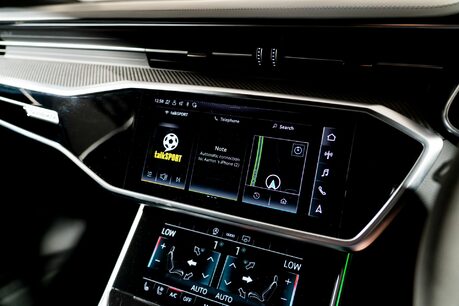 Audi RS6 AVANT TFSI QUATTRO CARBON BLACK. FULL ASH. BLACK PACKAGE PLUS. RS PACKAGE. 33