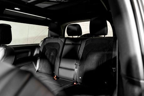 Land Rover Defender 90 V8. URBAN WIDETRACK KIT. MILLTEK EXHAUST. FIXED SIDE STEPS. PANO ROOF. 20