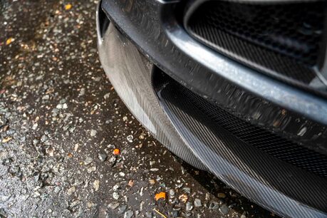 Aston Martin Vanquish V12 S ULTIMATE. EXCELLENT EXAMPLE. 1 OF 175 EXAMPLES. FULL ASH. FULL PPF. 23