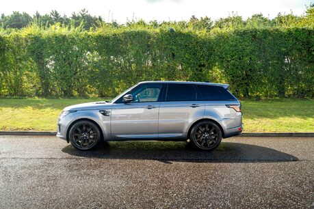 Land Rover Range Rover Sport AUTOBIOGRAPHY. LR WARRANTY. BLACK PACK. 7 SEATS. TOW BAR. PAN ROOF. 2
