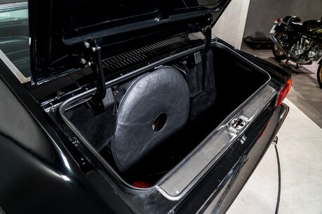 Aston Martin DBS V8 SERIES 1. EXTENSIVE HISTORY PORTFOLIO. 3-SPEED AUTO. CONOLLY INTERIOR. 60