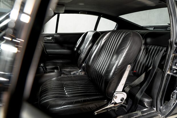 Aston Martin DBS V8 SERIES 1. EXTENSIVE HISTORY PORTFOLIO. 3-SPEED AUTO. CONOLLY INTERIOR. 3