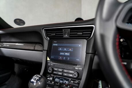 Porsche 911 SPEEDSTER. 1 OF 1948 EXAMPLES. SPORTS CHRONO. CARBON FIBRE INTERIOR. BOSE. 50