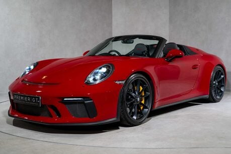 Porsche 911 SPEEDSTER. 1 OF 1948 EXAMPLES. SPORTS CHRONO. CARBON FIBRE INTERIOR. BOSE. 3