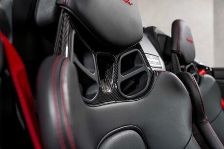 Porsche 911 SPEEDSTER. 1 OF 1948 EXAMPLES. SPORTS CHRONO. CARBON FIBRE INTERIOR. BOSE. 29