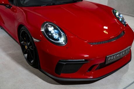 Porsche 911 SPEEDSTER. 1 OF 1948 EXAMPLES. SPORTS CHRONO. CARBON FIBRE INTERIOR. BOSE. 12