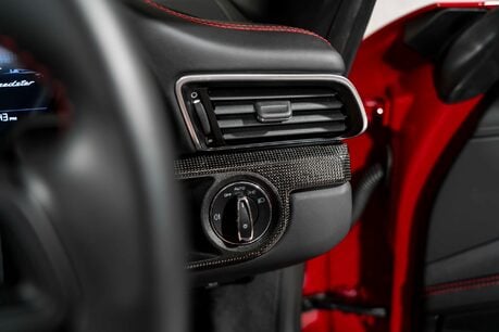 Porsche 911 SPEEDSTER. 1 OF 1948 EXAMPLES. SPORTS CHRONO. CARBON FIBRE INTERIOR. BOSE. 53