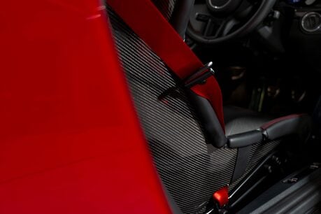 Porsche 911 SPEEDSTER. 1 OF 1948 EXAMPLES. SPORTS CHRONO. CARBON FIBRE INTERIOR. BOSE. 57