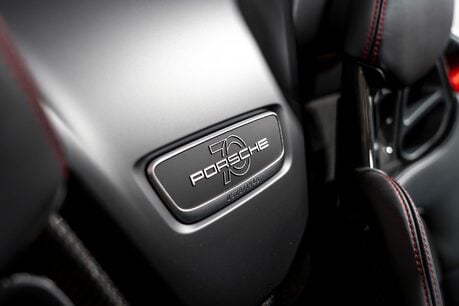 Porsche 911 SPEEDSTER. 1 OF 1948 EXAMPLES. SPORTS CHRONO. CARBON FIBRE INTERIOR. BOSE. 30