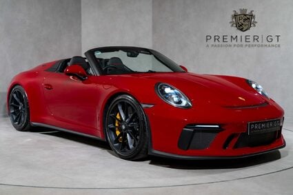 Porsche 911 SPEEDSTER. 1 OF 1948 EXAMPLES. SPORTS CHRONO. CARBON FIBRE INTERIOR. BOSE. 