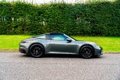 Porsche 911 TARGA 4 GTS PDK. WARRANTY. TRUFFLE BROWN INTERIOR. SPORTS SEATS. LIFT. BOSE 5