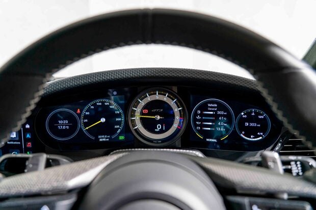 Porsche 911 GT3 TOURING. SPORTS CHRONO PACK. MATTE CARBON INTERIOR. LIFT. PCCBS. BOSE. 4