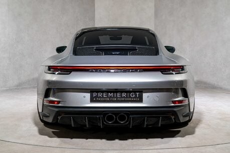 Porsche 911 GT3 TOURING. SPORTS CHRONO PACK. MATTE CARBON INTERIOR. LIFT. PCCBS. BOSE. 5