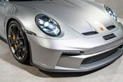 Porsche 911 GT3 TOURING. SPORTS CHRONO PACK. MATTE CARBON INTERIOR. LIFT. PCCBS. BOSE. 37