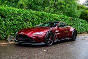 Aston Martin Vantage V12. 1 OF 333. OVER £45K IN OPTIONS. LIGHTWEIGHT PACKAGE. LIVERY PACKAGE. 2