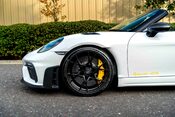Porsche 718 SPYDER RS PDK. WEISSACH PACKAGE. CERAMIC BRAKES. LIFT. BOSE. 4