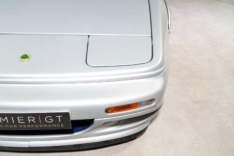 Lotus Esprit SPORT 350. 1 OF 42 RHD. SUPERB EXAMPLE. COMPREHENSIVE HISTORY. FRONT PPF 32