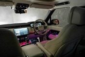 Land Rover Range Rover HSE. PANORAMIC ROOF. 23S. FIXED SIDE STEPS. HEATED & COOLED SEATS. 21