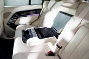 Land Rover Range Rover HSE. PANORAMIC ROOF. 23S. FIXED SIDE STEPS. HEATED & COOLED SEATS. 19