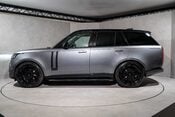 Land Rover Range Rover HSE. PANORAMIC ROOF. 23S. FIXED SIDE STEPS. HEATED & COOLED SEATS. 8