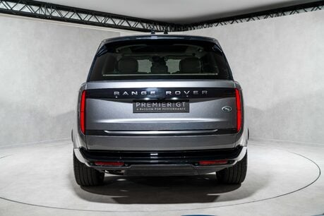 Land Rover Range Rover HSE. PANORAMIC ROOF. 23S. FIXED SIDE STEPS. HEATED & COOLED SEATS. 5