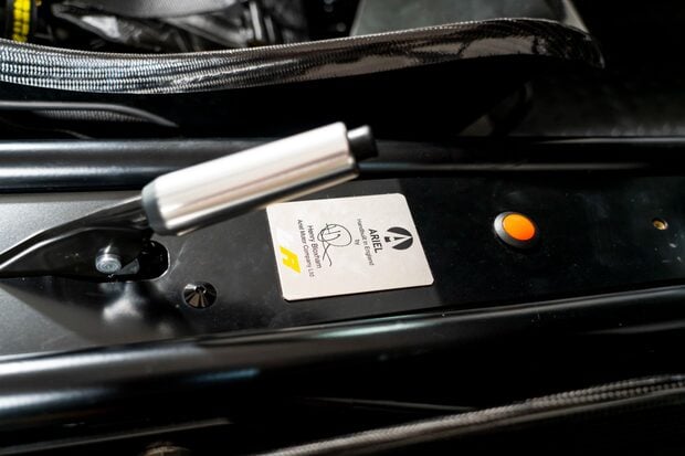 Ariel Atom 4 R 400 BHP. OVER £55K IN EXTRAS. 6-SPEED SEQUENTIAL. CARBON WHEELS & PANELS. 4