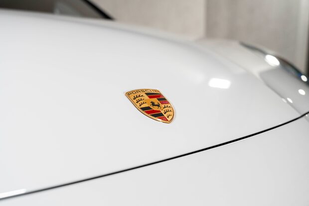 Porsche Cayenne GTS. CARBON INTERIOR PACK. GTS INTERIOR PACK. BOSE. PANORAMIC ROOF. 4