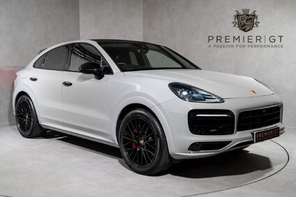 Porsche Cayenne GTS. CARBON INTERIOR PACK. GTS INTERIOR PACK. BOSE. PANORAMIC ROOF.
